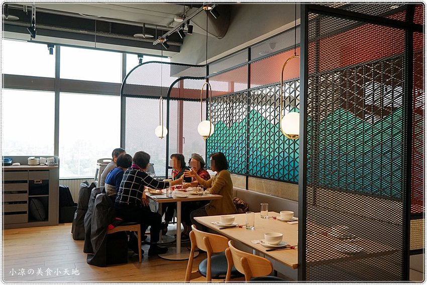 台中北區║中友百貨川菜推薦。一起開飯吧！嗜辣者的美食天堂！道地的創意川菜，香辣上桌〜 - 小凉的美食小天地