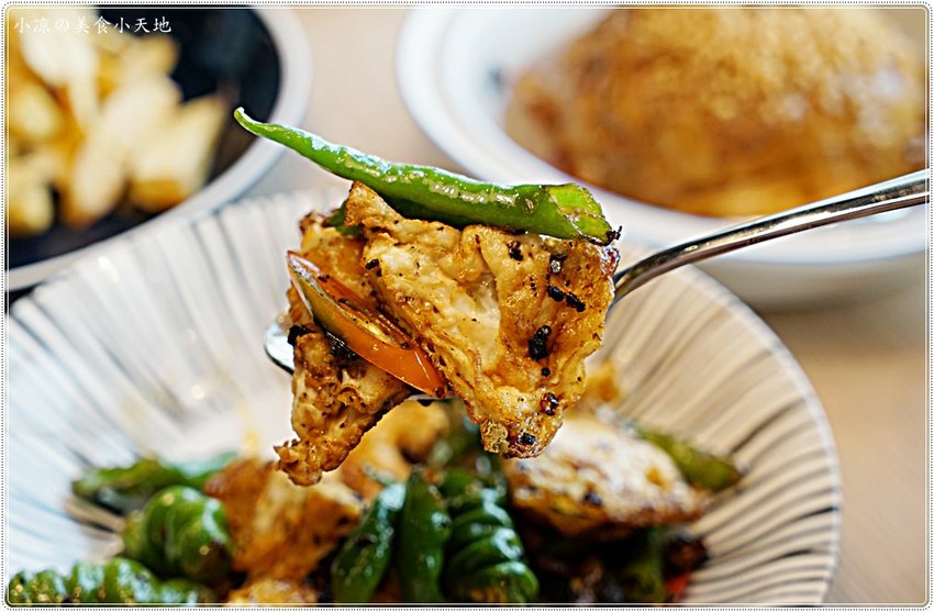 台中北區║中友百貨川菜推薦。一起開飯吧！嗜辣者的美食天堂！道地的創意川菜，香辣上桌〜 - 小凉的美食小天地