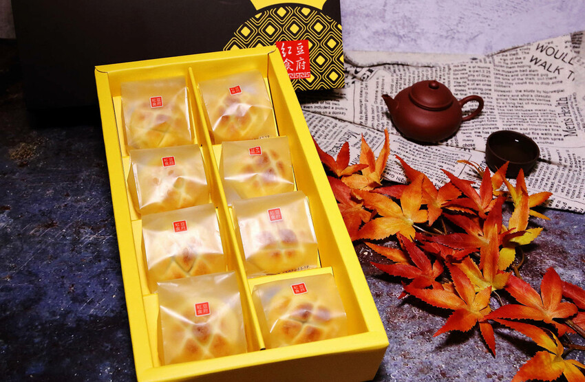 【2023中秋月餅推薦】紅豆食府中秋禮盒搶先看,月餅師傅手工 【2023中秋月餅推薦】紅豆食府中秋禮盒搶先看,月餅師傅手工