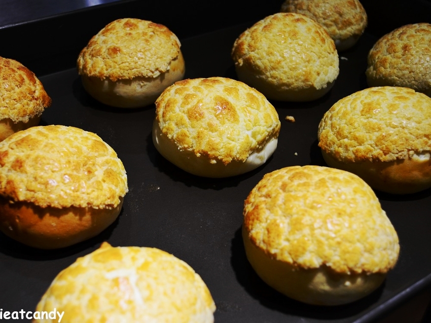 員林美食_港心 冰火菠蘿油專賣店│員林火車站內甜點推薦!下午茶來上一顆酥脆菠蘿油及一杯飲料!超滿足~ - 愛伊特candy的分享樂園