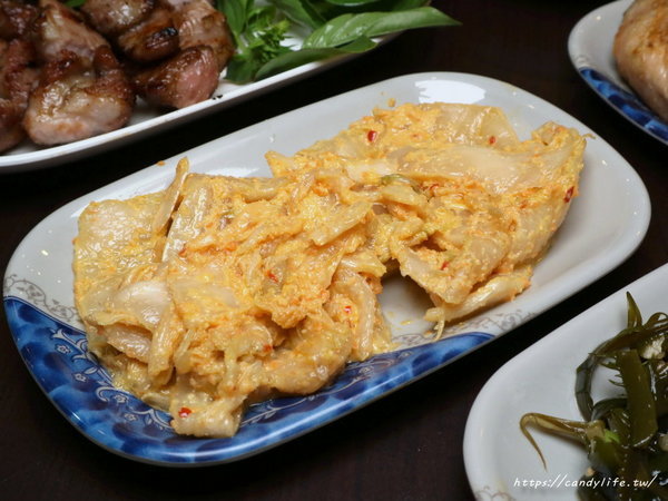 米噹泰式燒烤(台中店):台中美食│米噹泰式燒烤〃來自花蓮超人氣泰式燒烤在台中也吃的到,價格平價,菜色豐富,聚餐、宵夜首選!