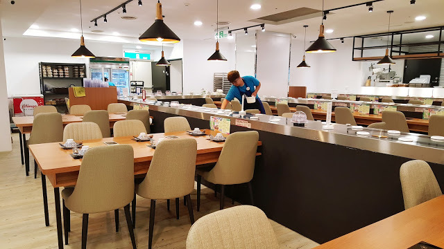 Food｜台南中西區｜小 XM 迴轉麻辣鍋～麻辣火鍋新體驗，創意料理自由配，新鮮食材轉轉轉，特色湯頭好驚豔！