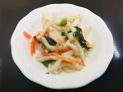 [台南美食] 劉妹鍋燒專賣店（關帝廳店）｜牛奶麻辣鍋燒意麵、青醬鍋燒意麵、藥膳菇菇鍋燒意麵