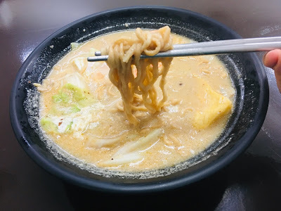 [台南美食] 劉妹鍋燒專賣店（關帝廳店）｜牛奶麻辣鍋燒意麵、青醬鍋燒意麵、藥膳菇菇鍋燒意麵