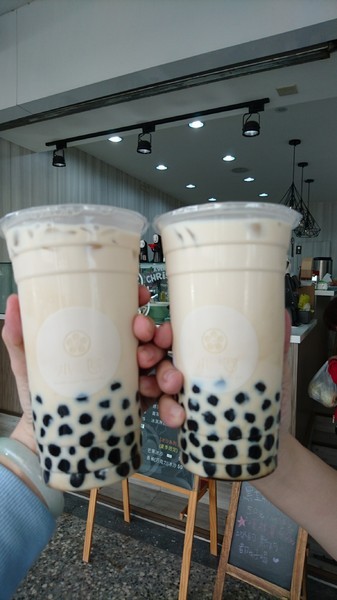 小圓:高雄~小圓 黑糖珍珠鮮奶~就是愛這香Q的好滋味~人氣推薦~