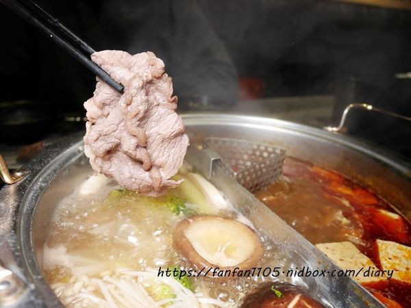 【新店火鍋】超越水產-超市火鍋 #一鍋二吃 #活海鮮 #產地直送 #平價供應 (45).JPG