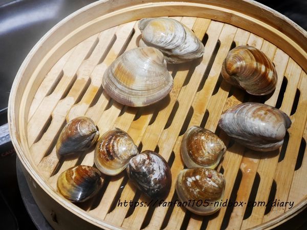 【新店火鍋】超越水產-超市火鍋 #一鍋二吃 #活海鮮 #產地直送 #平價供應 (58).JPG