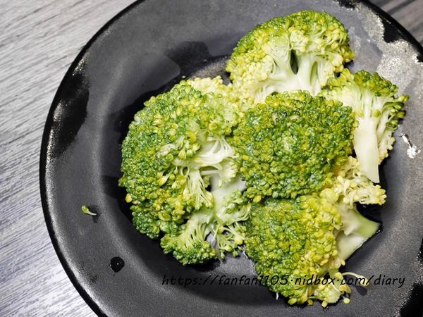 【新店火鍋】超越水產-超市火鍋 #一鍋二吃 #活海鮮 #產地直送 #平價供應 (29).JPG