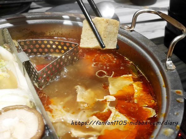 【新店火鍋】超越水產-超市火鍋 #一鍋二吃 #活海鮮 #產地直送 #平價供應 (43).JPG