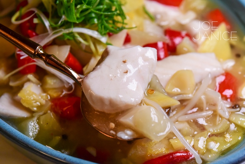 台北東區【Old Seat Restaurant.Cafe 川酒&咖啡】是川菜餐廳 也是餐酒館與咖啡廳 - 潔妮食旅生活