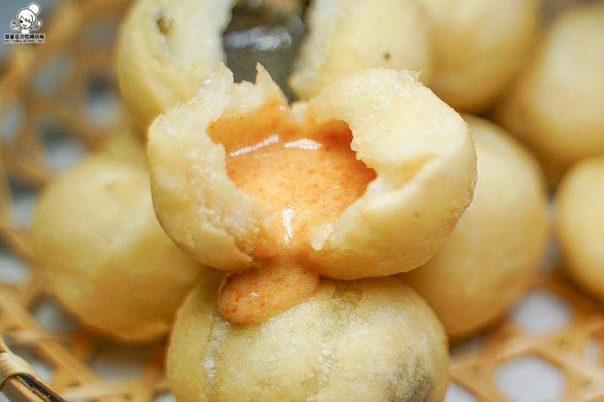 光華夜市美食 炸物 隱藏版 人氣 炸雞排 雞排 炸物 巷弄 必吃 爆料