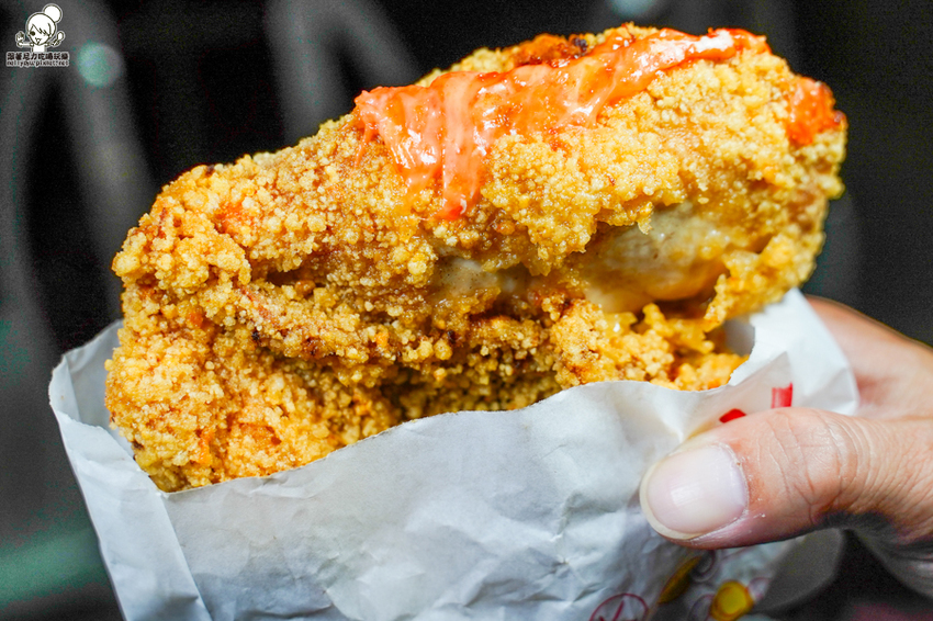 光華夜市美食 炸物 隱藏版 人氣 炸雞排 雞排 炸物 巷弄 必吃 爆料