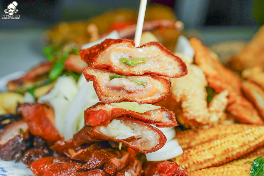 光華夜市美食 炸物 隱藏版 人氣 炸雞排 雞排 炸物 巷弄 必吃 爆料