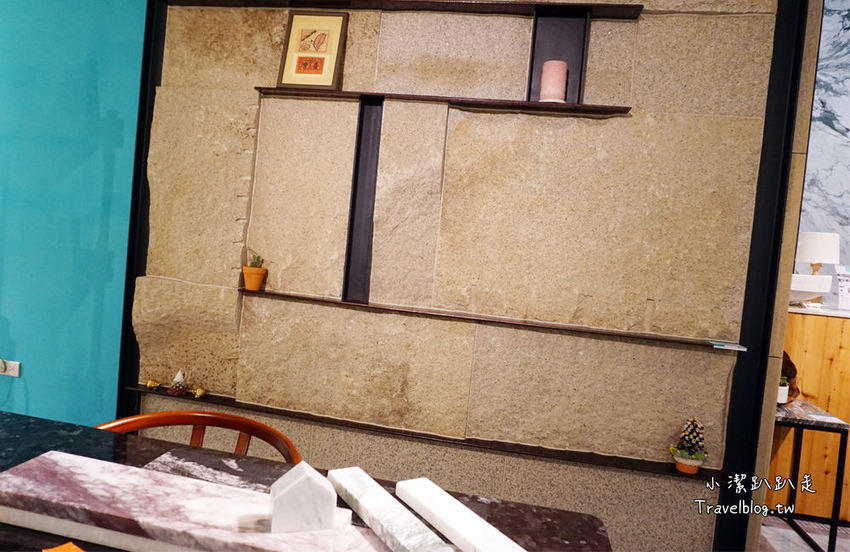 台中西屯》米石里概念館。輕食.傢俱.石磚個性工業風！IG打卡美拍景點,到貨櫃屋咖啡廳喝下午茶 - 小潔趴趴走旅遊札記