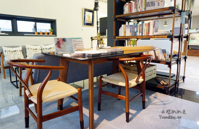 台中西屯》米石里概念館。輕食.傢俱.石磚個性工業風！IG打卡美拍景點,到貨櫃屋咖啡廳喝下午茶 - 小潔趴趴走旅遊札記