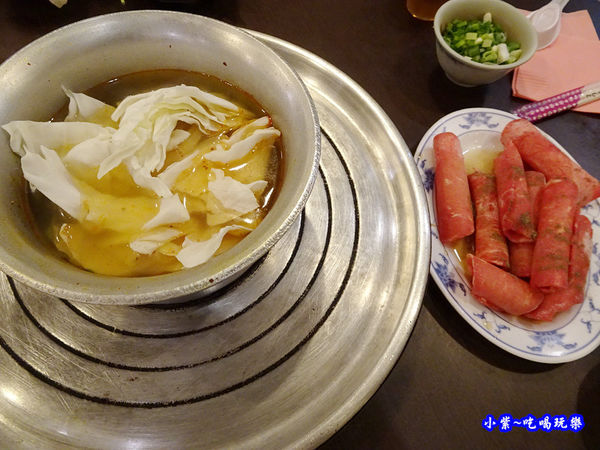 火烤二吃牛肉-旺旺臭臭鍋廣東店 (4).jpg 火烤二吃牛肉-旺旺臭臭鍋廣東店 (4).jpg