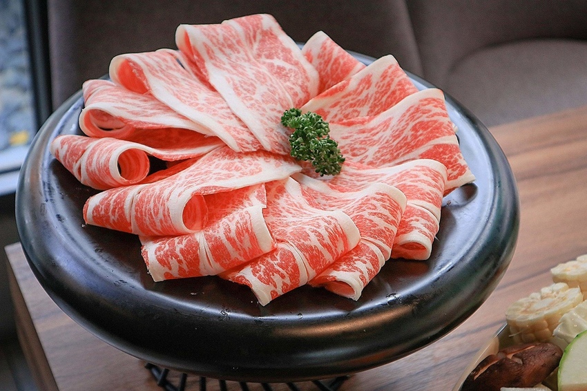 鍋&Bar精緻鍋物餐酒館