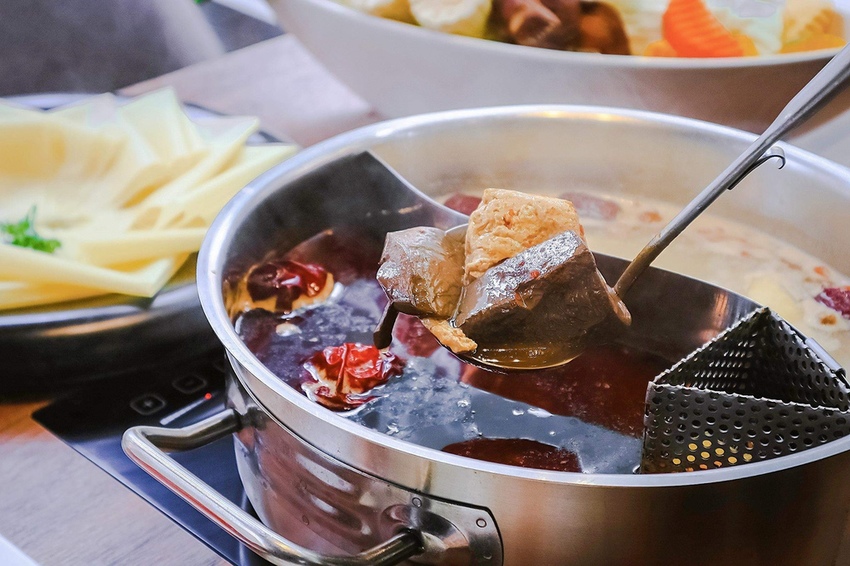 鍋&Bar精緻鍋物餐酒館