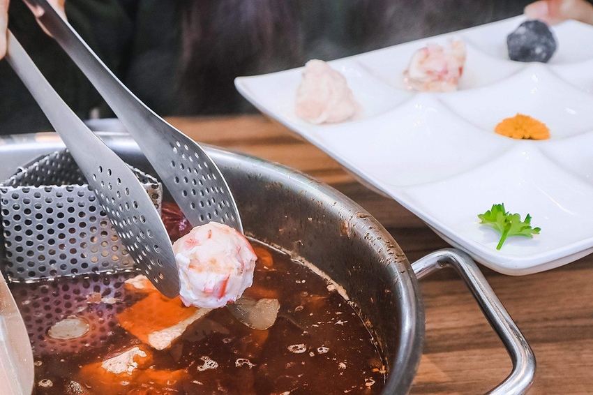 鍋&Bar精緻鍋物餐酒館