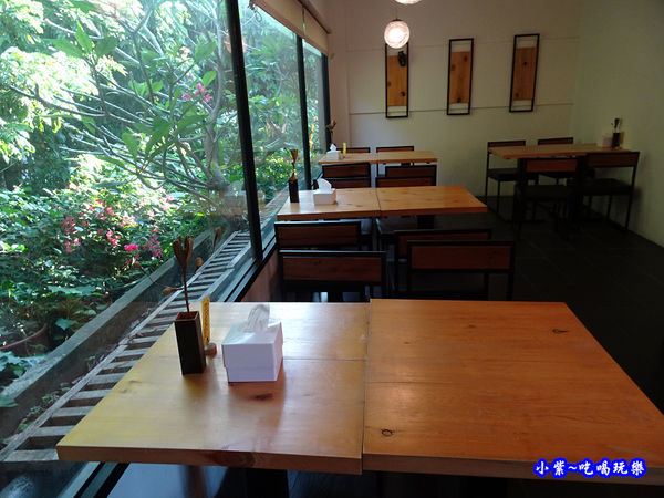 高雄-六本木MOTEL自由館-自助早餐 (9).jpg