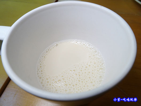 高雄-六本木MOTEL自由館-自助早餐 (1).jpg