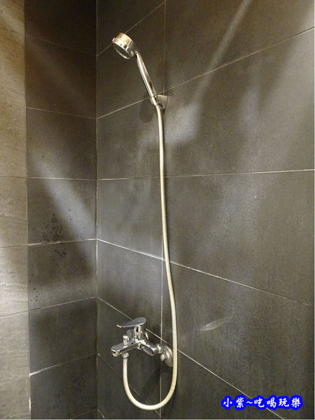 六本木MOTEL自由館-103房 (2).jpg