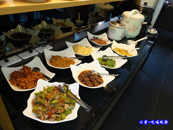 高雄-六本木MOTEL自由館-自助早餐 (11).jpg