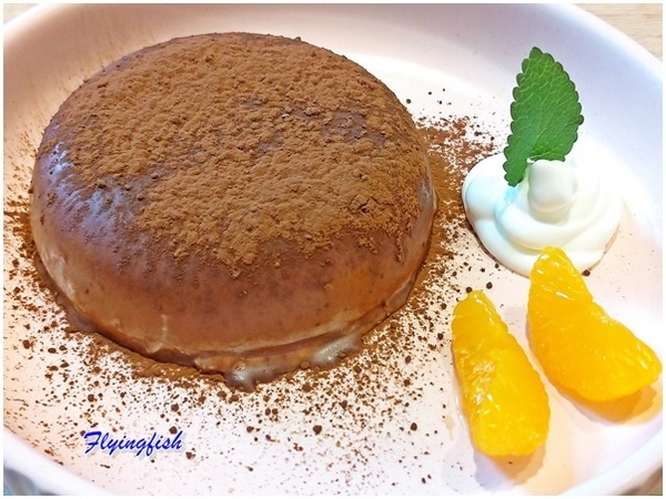 五円•ご緣：✜ 攻佔人心ㄟ日系飯糰和滑嫩布丁 - 五円•ご緣｜三重國小站  初訪+二訪