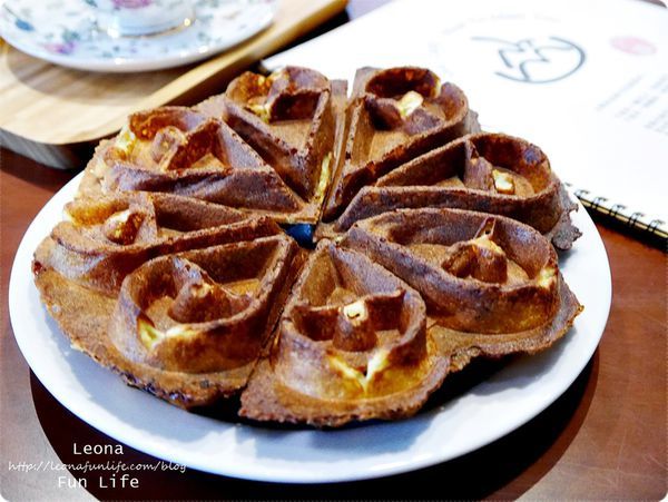 日式老屋幸卉文學咖啡 橙花莓果鬆餅