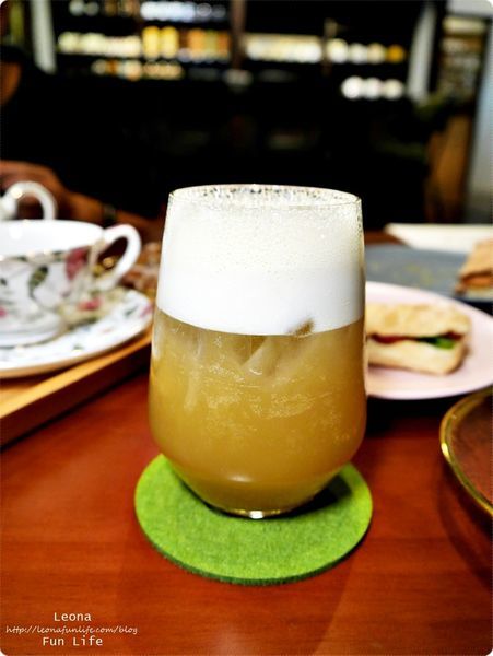 日式老屋幸卉文學咖啡 甘蔗冬片茶