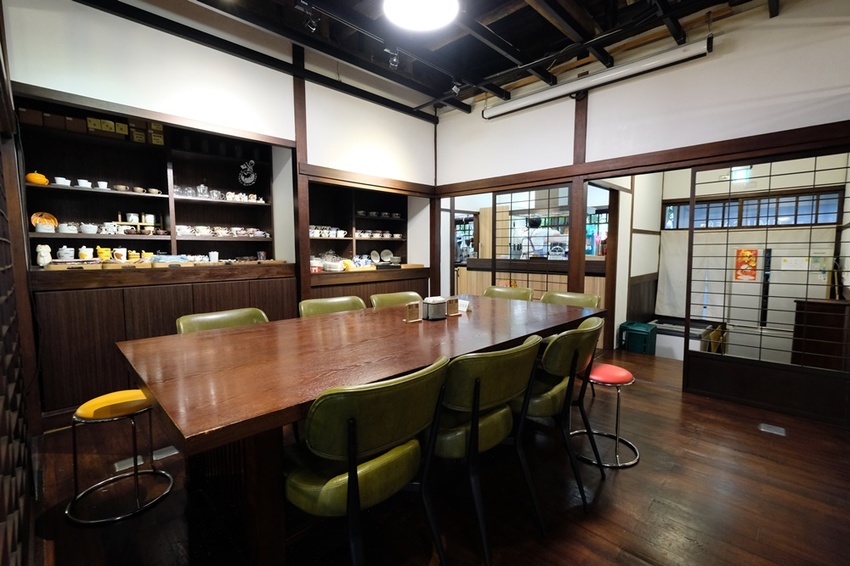 幸卉文學咖啡︳藏在台中文學館的特色咖啡廳，日式刨冰也是扛壩子！ - 金大佛的奪門而出家網誌