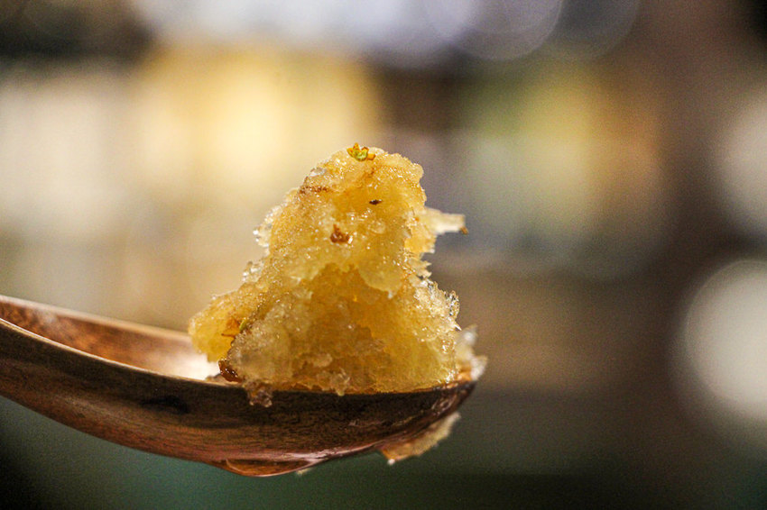 台中西區,熱鬧的市場內也能有遠離塵囂讓人靜心的好去處,幸卉文學咖啡 nice to meet you! - 微笑Joe幸運