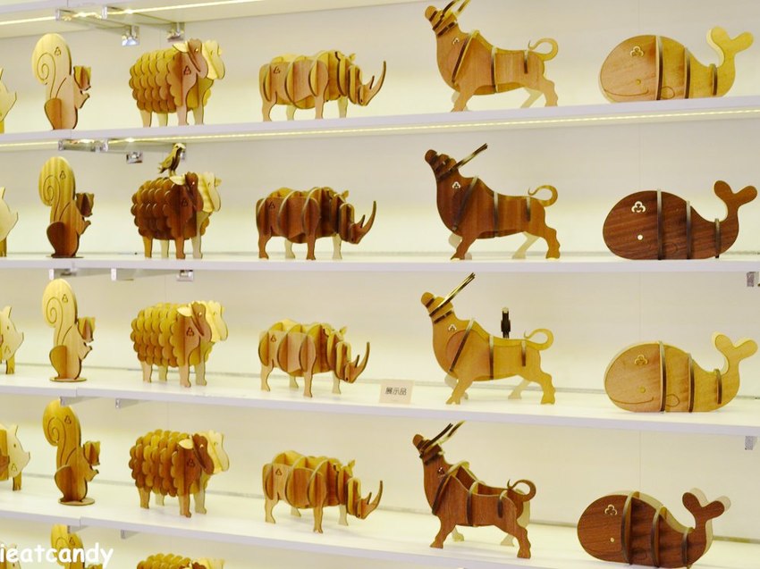 鹿港景點_卷木森活館│彰濱親子景點推薦！探索木頭世界、體驗木製商品DIY、還可以品嘗咖啡喔~ - 愛伊特candy的分享樂園