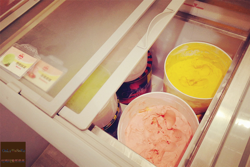 FoOd台北【天棧鍋物】網美火鍋店,來這慶生就有蝦子蛋糕,你幾歲就送幾隻蝦