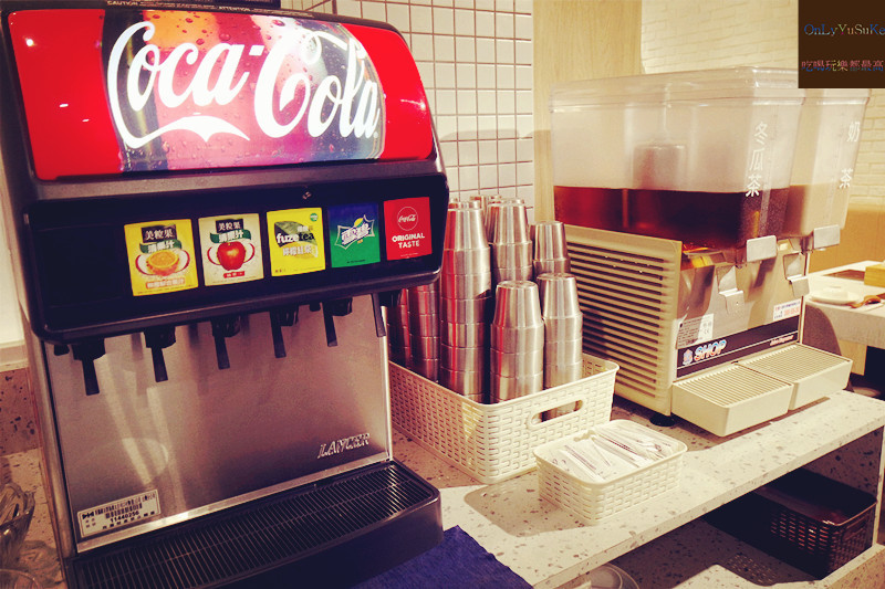 FoOd台北【天棧鍋物】網美火鍋店,來這慶生就有蝦子蛋糕,你幾歲就送幾隻蝦