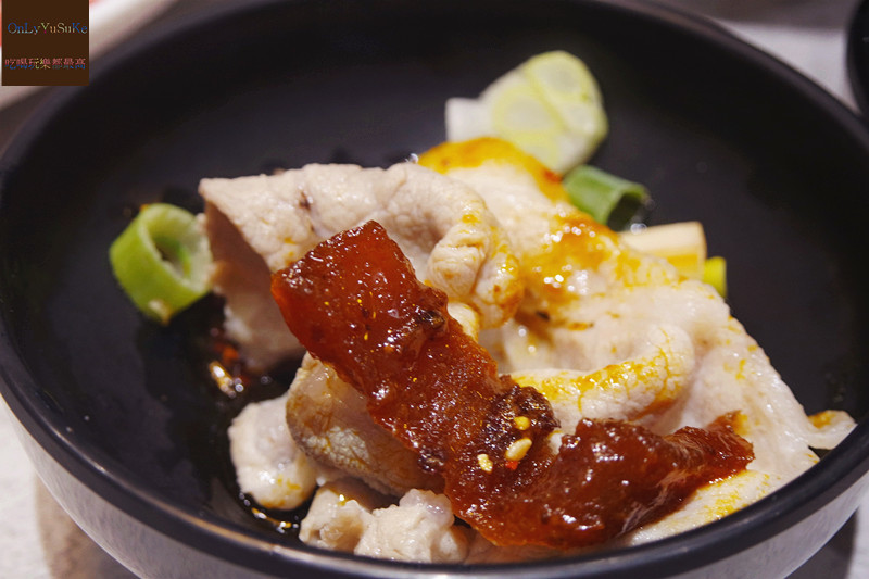 FoOd台北【天棧鍋物】網美火鍋店,來這慶生就有蝦子蛋糕,你幾歲就送幾隻蝦