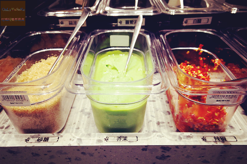 FoOd台北【天棧鍋物】網美火鍋店,來這慶生就有蝦子蛋糕,你幾歲就送幾隻蝦