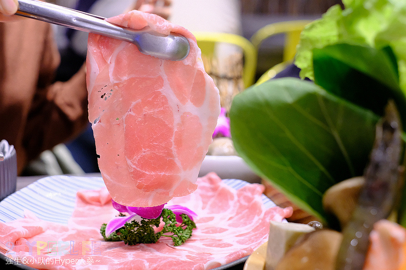 台中小火鍋,台中東海火鍋,台中東海美食,台中沙鹿火鍋,台中沙鹿美食,台中涮涮鍋,台中火鍋,台中美食,弘光大學美食,沙鹿火鍋,沙鹿美食,覓鍋物,靜宜大學美食 @強生與小吠的Hyper人蔘~