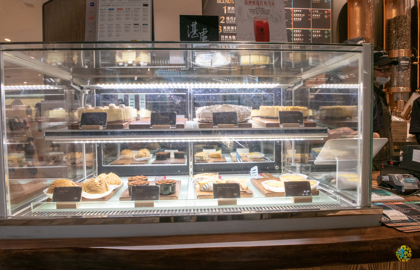 台北茶飲推薦》COMEBUYTEA 台北誠品生活松菸店 - 引領當代新茶流 顛覆傳統茶思維 - 時空幻境 凌雲江海清