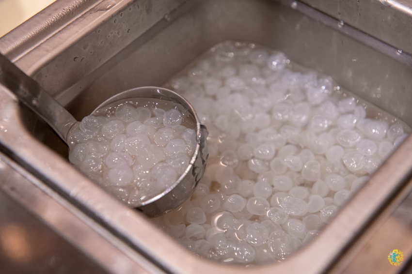 台北茶飲推薦》COMEBUYTEA 台北誠品生活松菸店 - 引領當代新茶流 顛覆傳統茶思維 - 時空幻境 凌雲江海清