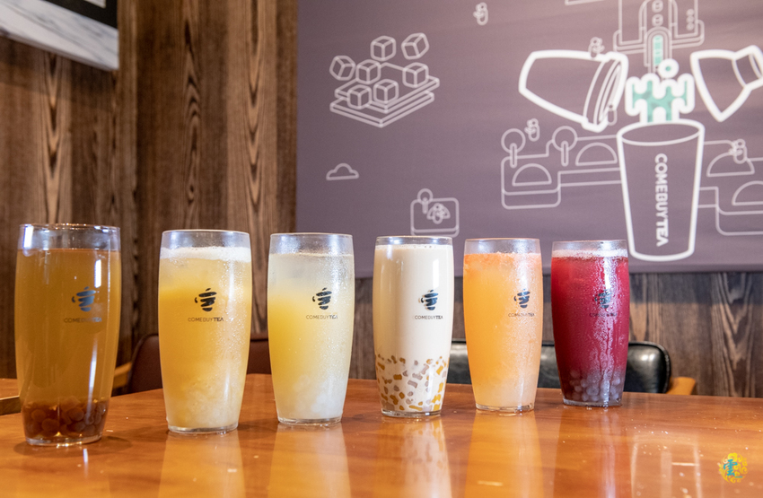 台北茶飲推薦》COMEBUYTEA 台北誠品生活松菸店 - 引領當代新茶流 顛覆傳統茶思維 - 時空幻境 凌雲江海清