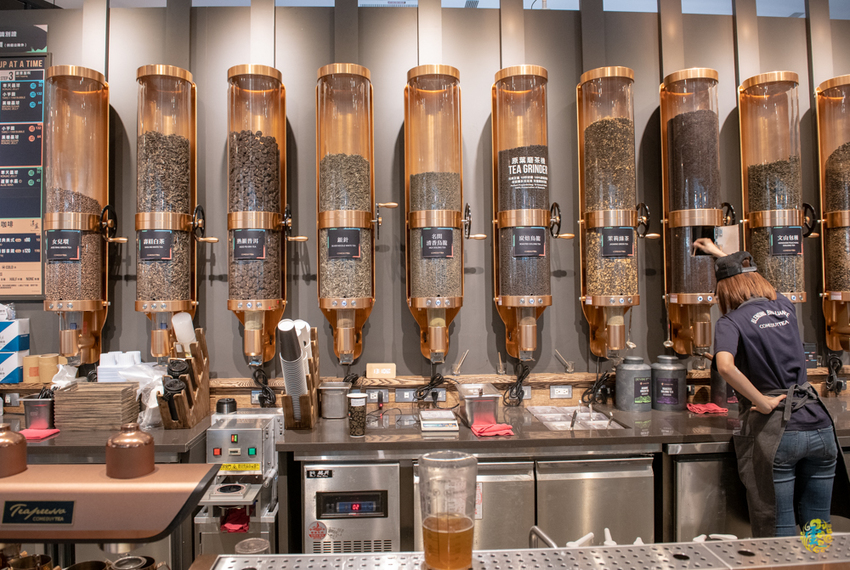 台北茶飲推薦》COMEBUYTEA 台北誠品生活松菸店 - 引領當代新茶流 顛覆傳統茶思維 - 時空幻境 凌雲江海清