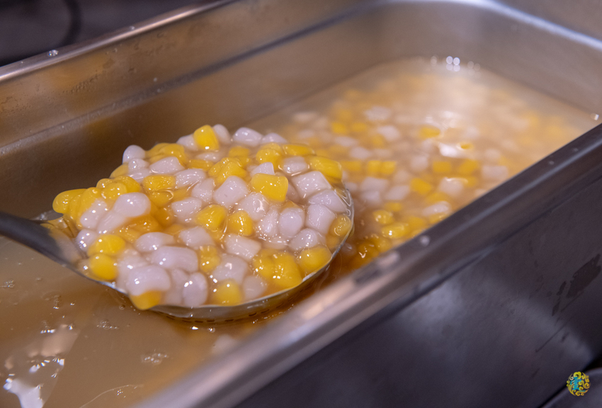 台北茶飲推薦》COMEBUYTEA 台北誠品生活松菸店 - 引領當代新茶流 顛覆傳統茶思維 - 時空幻境 凌雲江海清