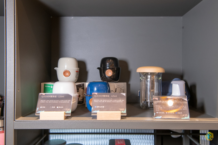 台北茶飲推薦》COMEBUYTEA 台北誠品生活松菸店 - 引領當代新茶流 顛覆傳統茶思維 - 時空幻境 凌雲江海清