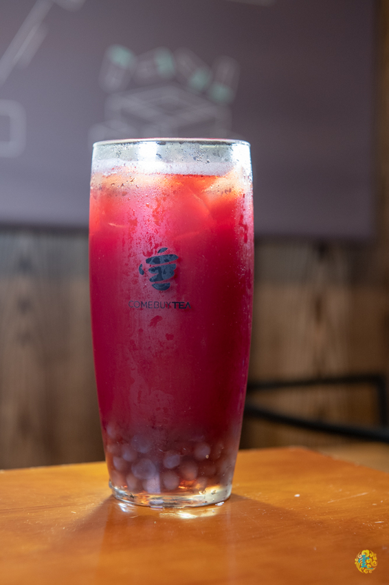 台北茶飲推薦》COMEBUYTEA 台北誠品生活松菸店 - 引領當代新茶流 顛覆傳統茶思維 - 時空幻境 凌雲江海清