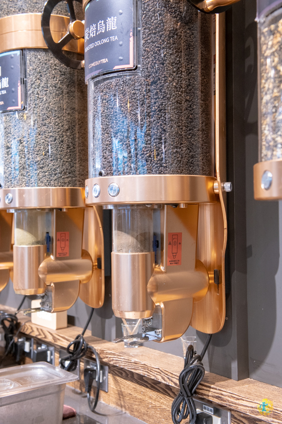台北茶飲推薦》COMEBUYTEA 台北誠品生活松菸店 - 引領當代新茶流 顛覆傳統茶思維 - 時空幻境 凌雲江海清