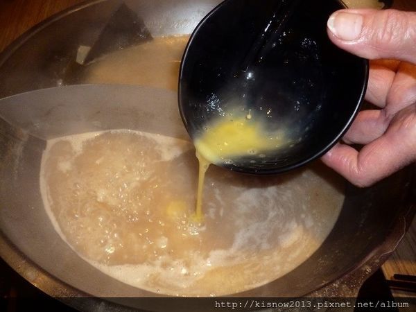 好神75-放入蛋汁.JPG