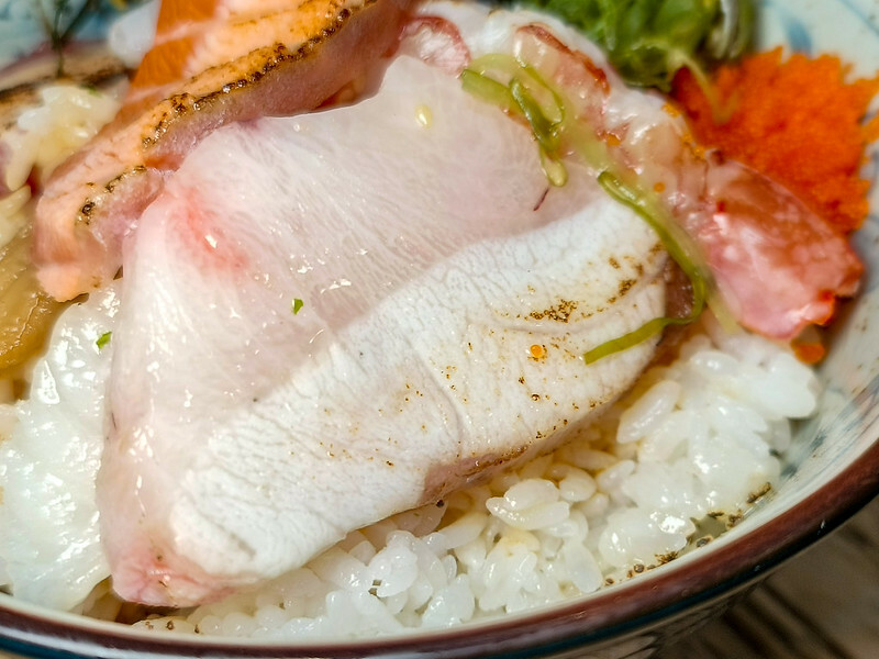 信義區高CP值生魚丼！捷運永春站美食 南方漁場，平價日料首選。