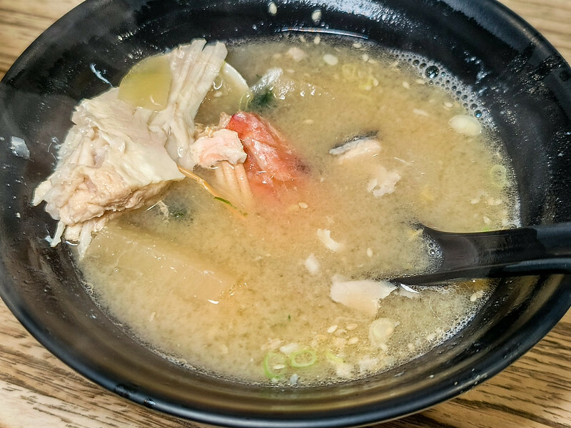 信義區高CP值生魚丼！捷運永春站美食 南方漁場，平價日料首選。