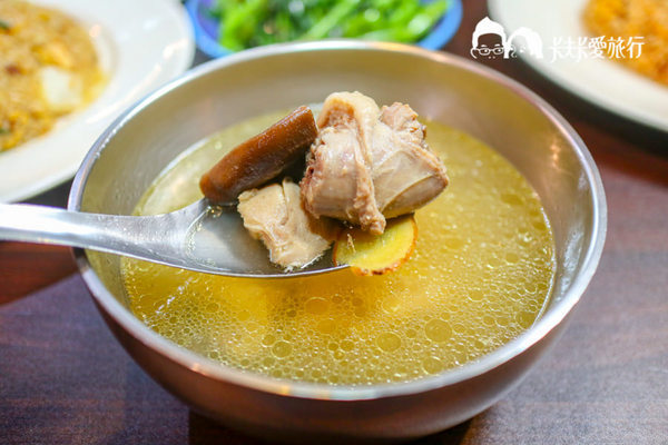 約翰兄弟二號店：【羅東美食】約翰兄弟二號店｜四兄弟的良心食堂炒飯燴飯咖喱飯